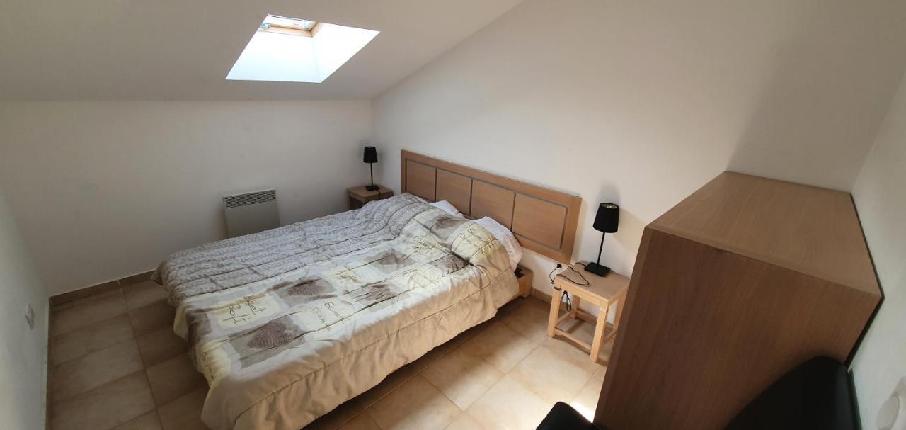 Apartament Chez Twin&Twin Santa-Maria-Poggio  Zewnętrze zdjęcie