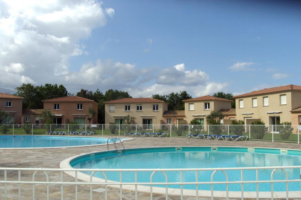Apartament Chez Twin&Twin Santa-Maria-Poggio  Zewnętrze zdjęcie