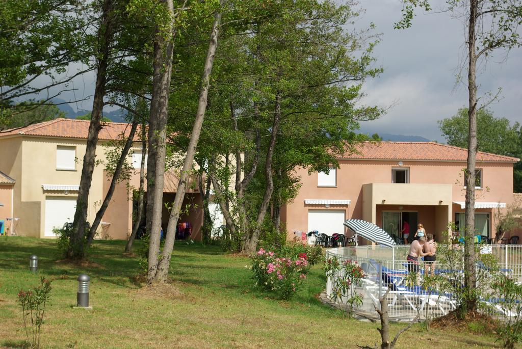 Apartament Chez Twin&Twin Santa-Maria-Poggio  Zewnętrze zdjęcie