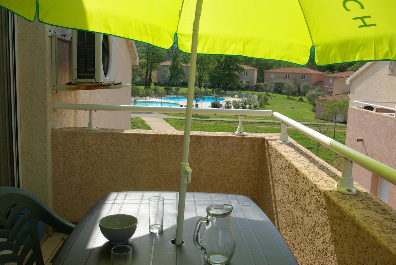 Apartament Chez Twin&Twin Santa-Maria-Poggio  Zewnętrze zdjęcie